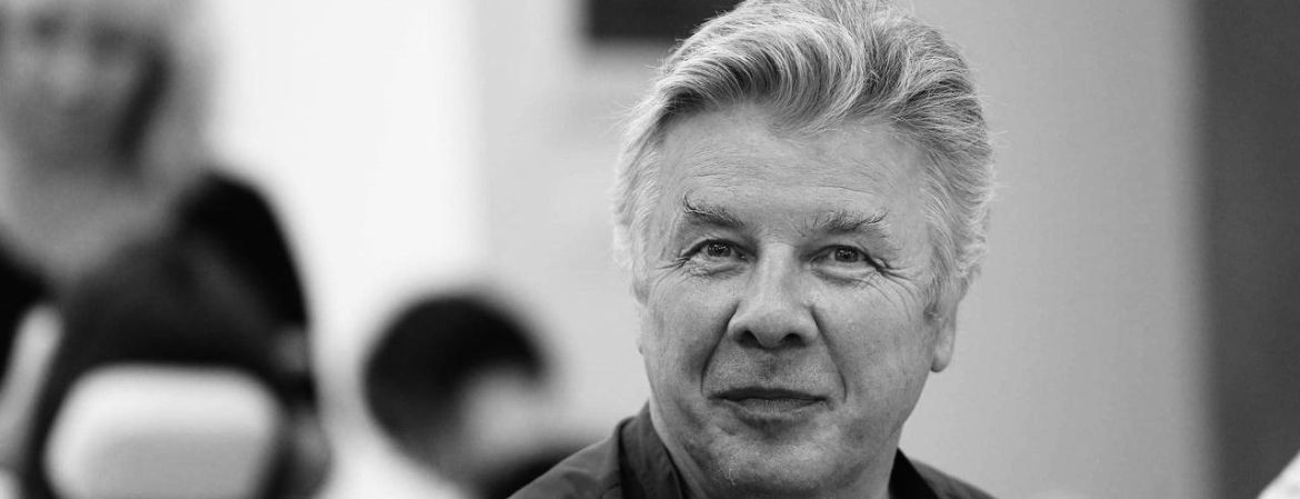 Okładka wpisu Nie żyje Emilian Kamiński. Aktor i reżyser zmarł w wieku 70 lat