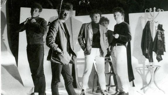 Dorosłe dziecko Jarocina. Muniek Staszczyk o albumie "HAU! HAU!"