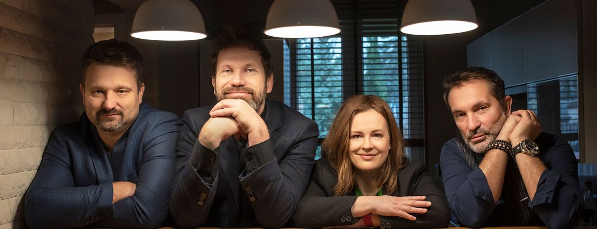Okładka wpisu Kabaret Hrabi – legendarna grupa z charyzmatyczną Joanną Kołaczkowską