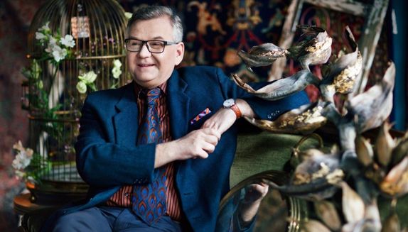 Artur Andrus w recitalu "Dużo kobiet, bo aż trzy" w 2024