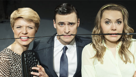 Przedstawienie teatralne na podstawie filmu. Na co iść do teatru?