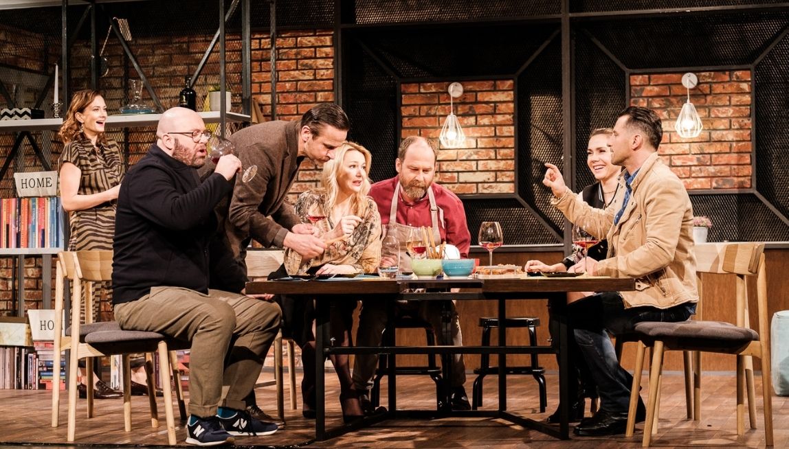 12 świątecznych potraw. Sprawdź jedzenie w spektaklach 2021