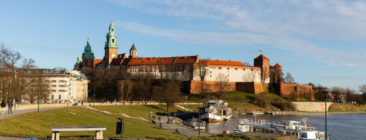 Okładka wpisu Jak spędzić weekend latem? Zaplanuj wieczór z kulturą i rozrywką