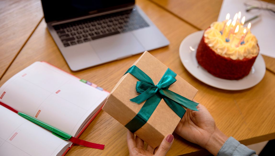 Szukasz prezentu na urodziny? Wybierz voucher na najlepszą rozrywkę!