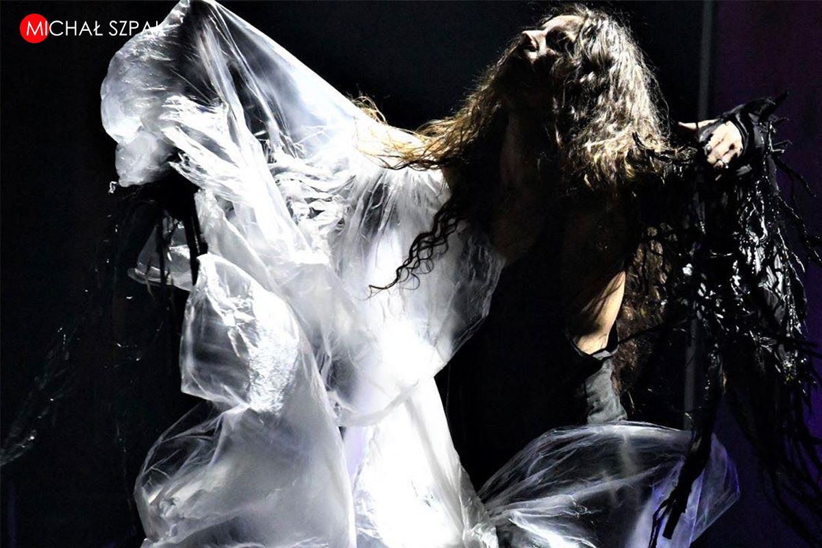 Michał Szpak zaprasza na koncerty. Sprawdź, gdzie zaczynał
